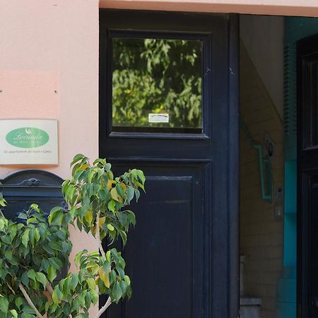 Appartamento Rosso Buoni E Cattivi Cagliari Pokoj fotografie
